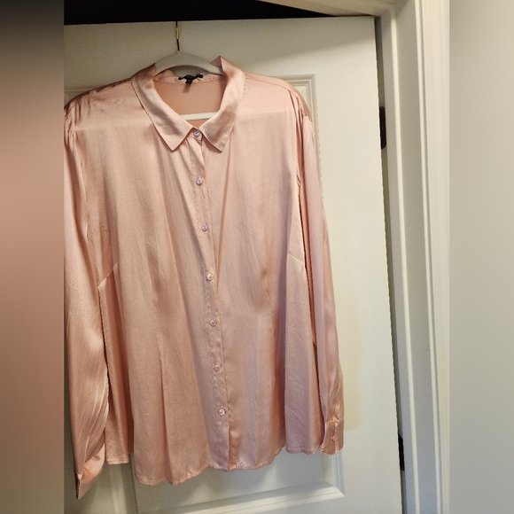Eileen Fisher silk button down blouse - Picture 2 of 8